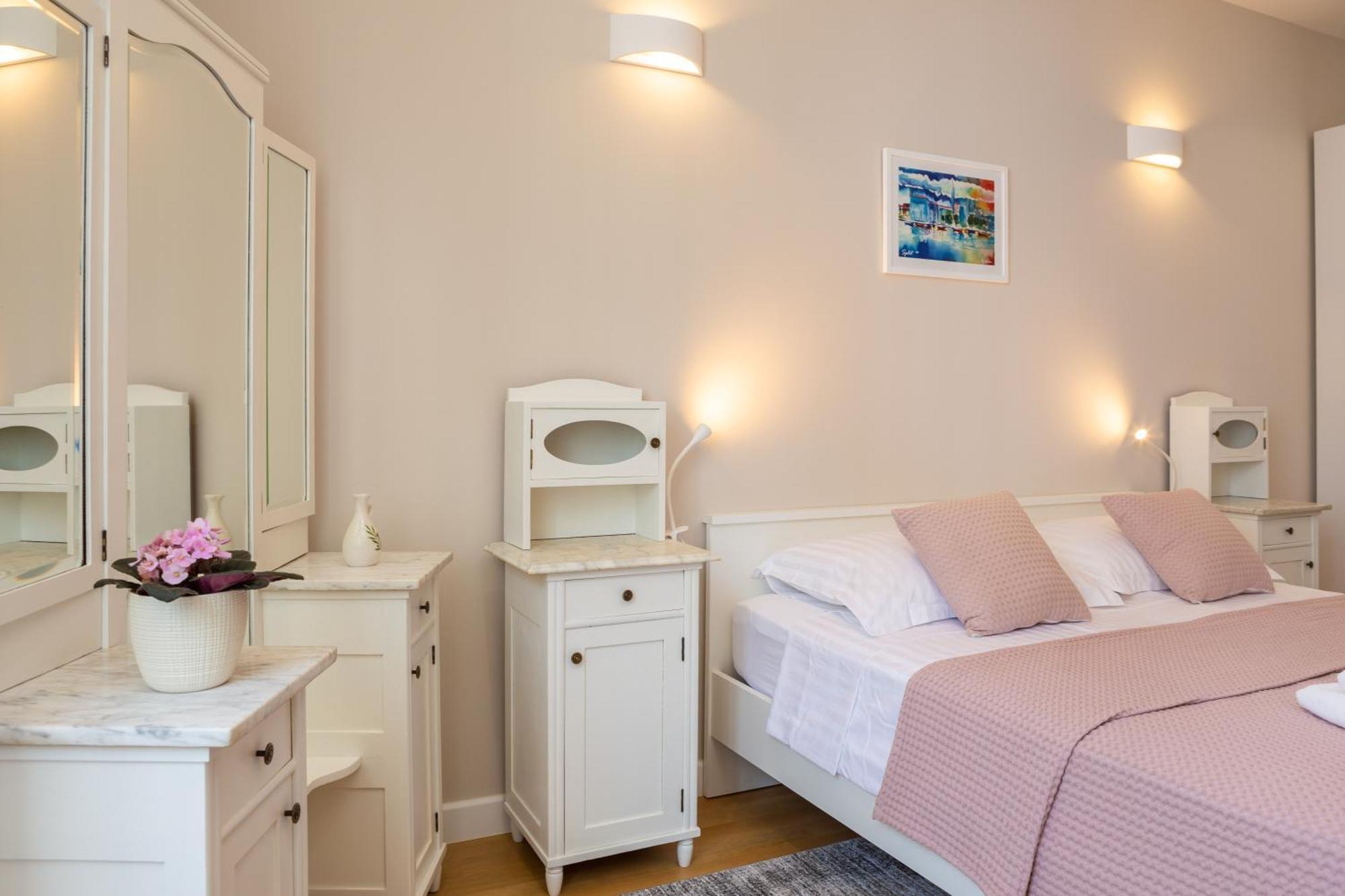 Apartment More Deluxe สปลิท ภายนอก รูปภาพ