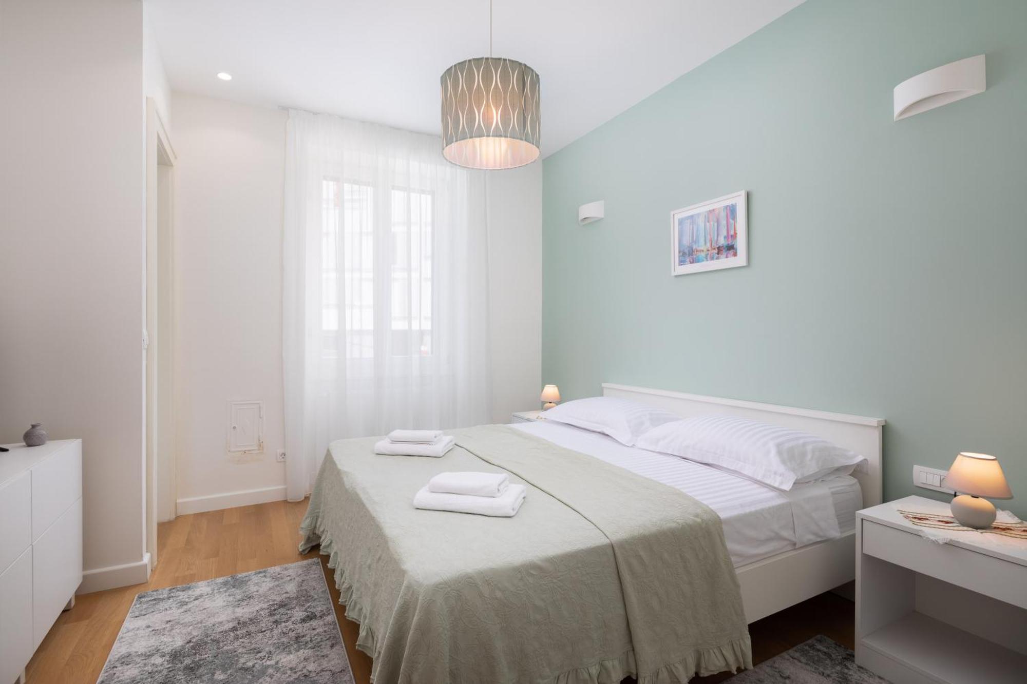 Apartment More Deluxe สปลิท ภายนอก รูปภาพ